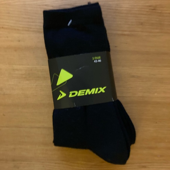 3 pairs Demix Men’s Euro 43-46 socks - Picture 1 of 2